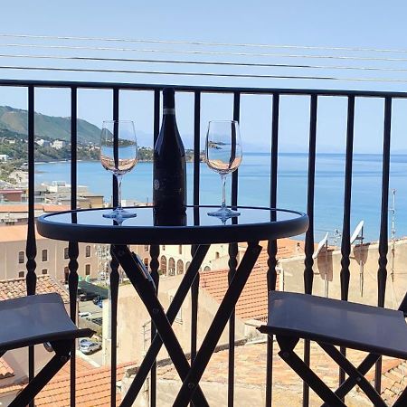 Ruggero House Apartment Чефалу Екстериор снимка