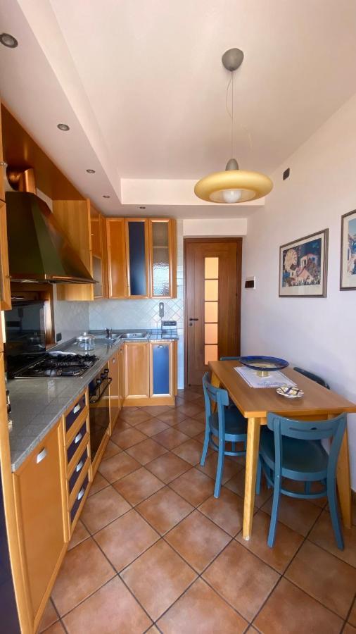 Ruggero House Apartment Чефалу Екстериор снимка