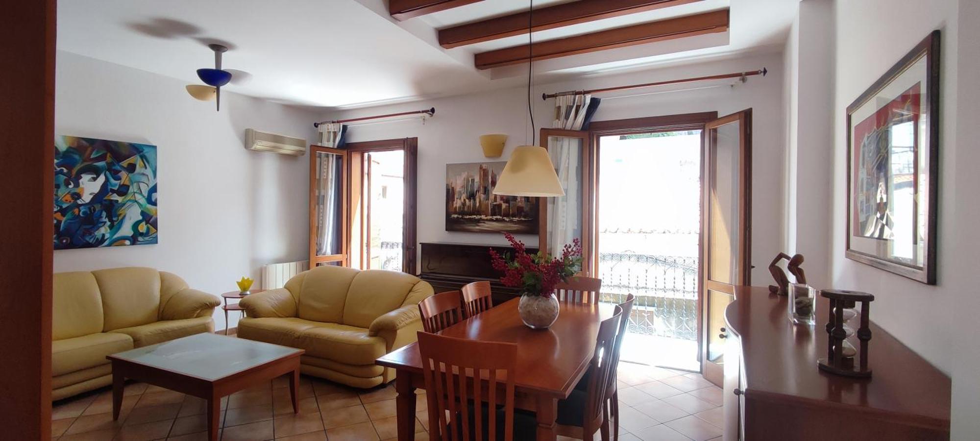 Ruggero House Apartment Чефалу Екстериор снимка
